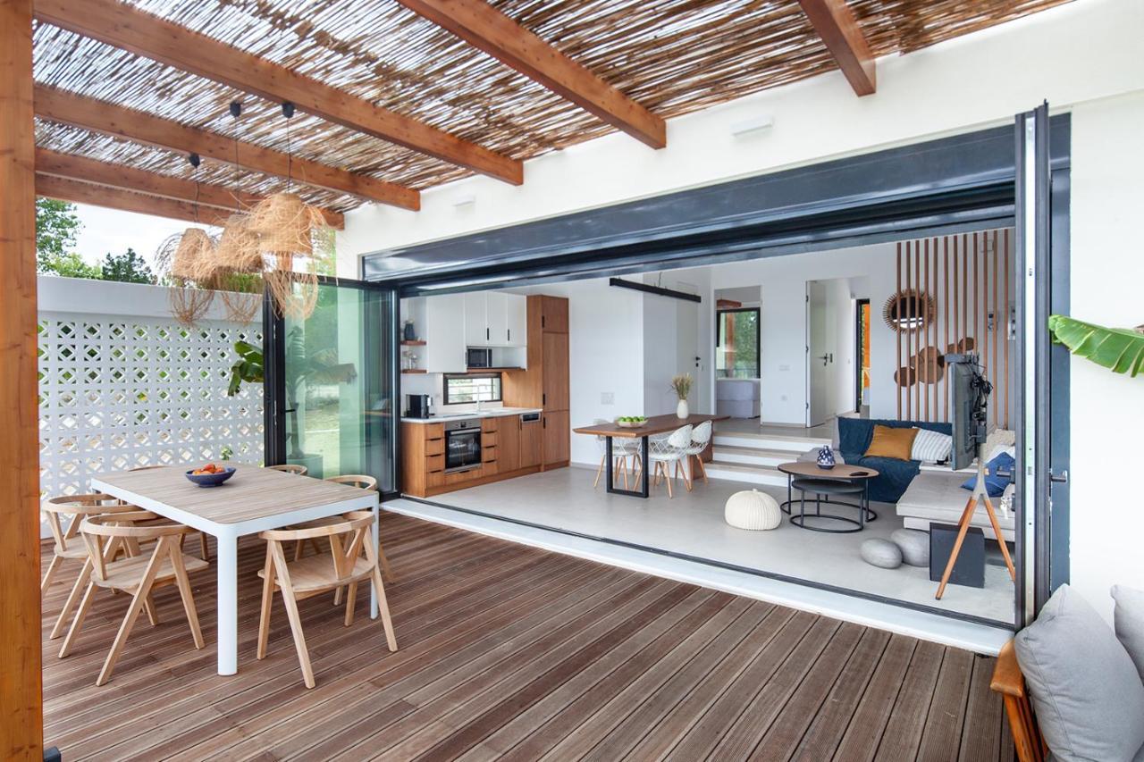 Sun 'N Chill, Boutique Apartments & Beach Villa Melíkia Exteriér fotografie