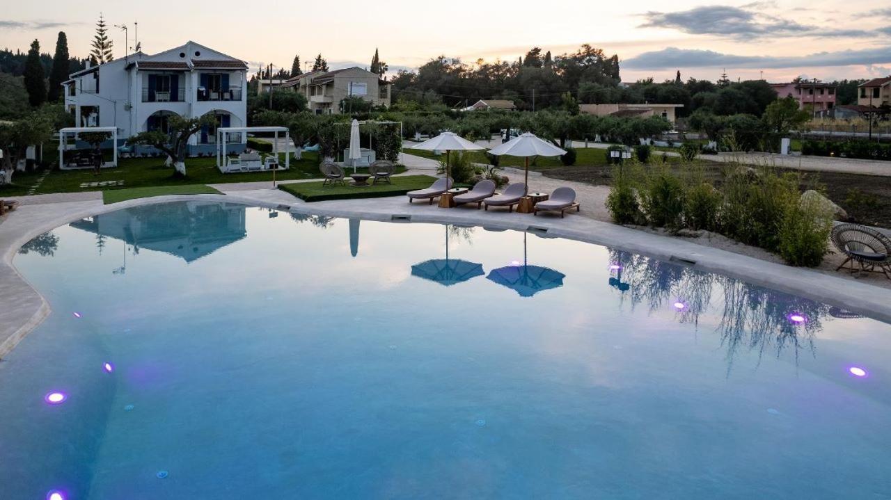 Sun 'N Chill, Boutique Apartments & Beach Villa Melíkia Exteriér fotografie