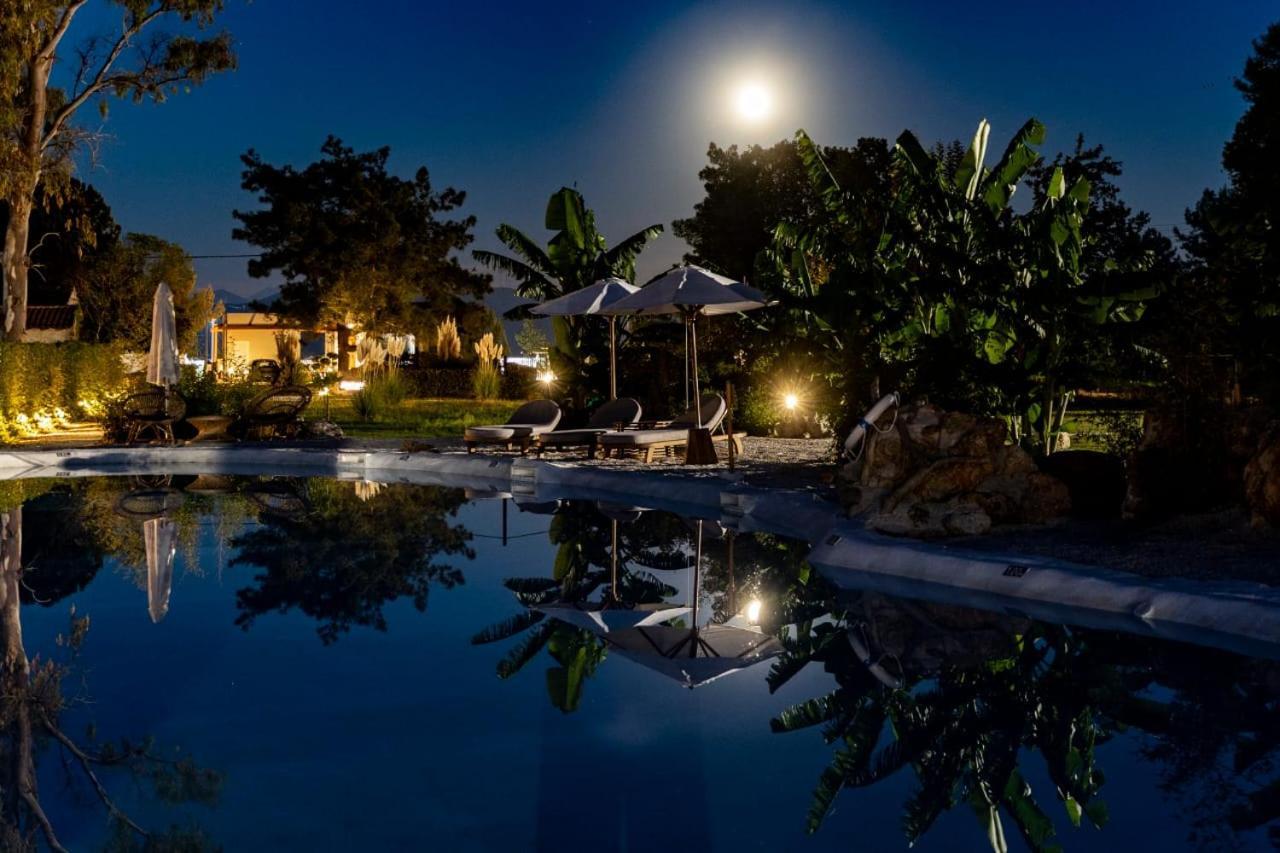 Sun 'N Chill, Boutique Apartments & Beach Villa Melíkia Exteriér fotografie